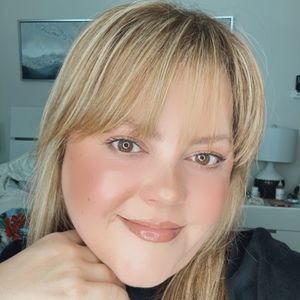 Meet your Posher, Silkia j